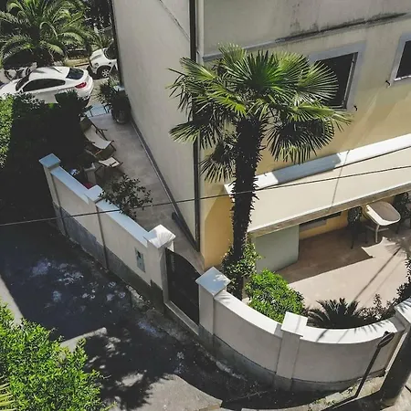 Mandarin Apartament